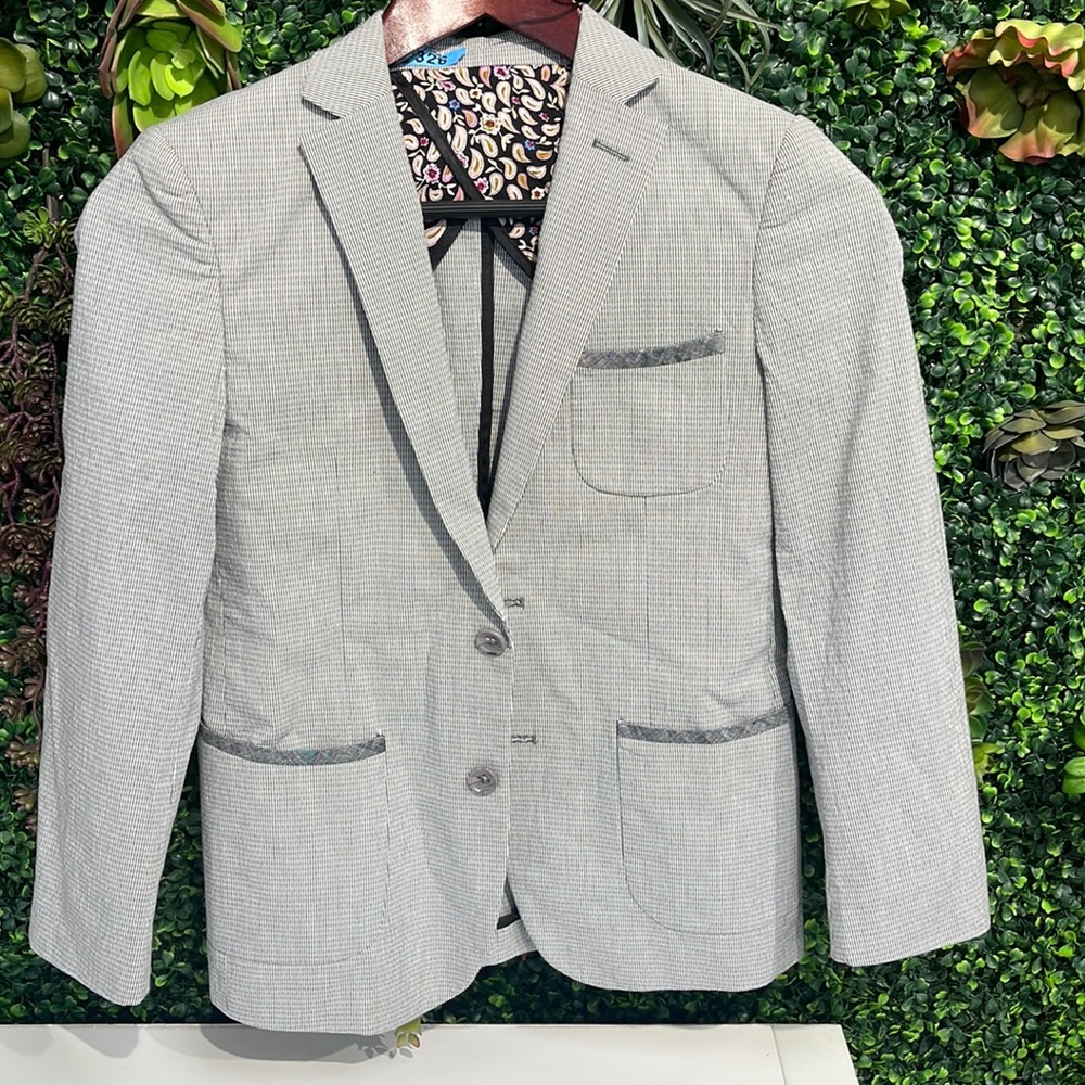 Isaac Mizrahi boys size 12 blazer grayish black and white